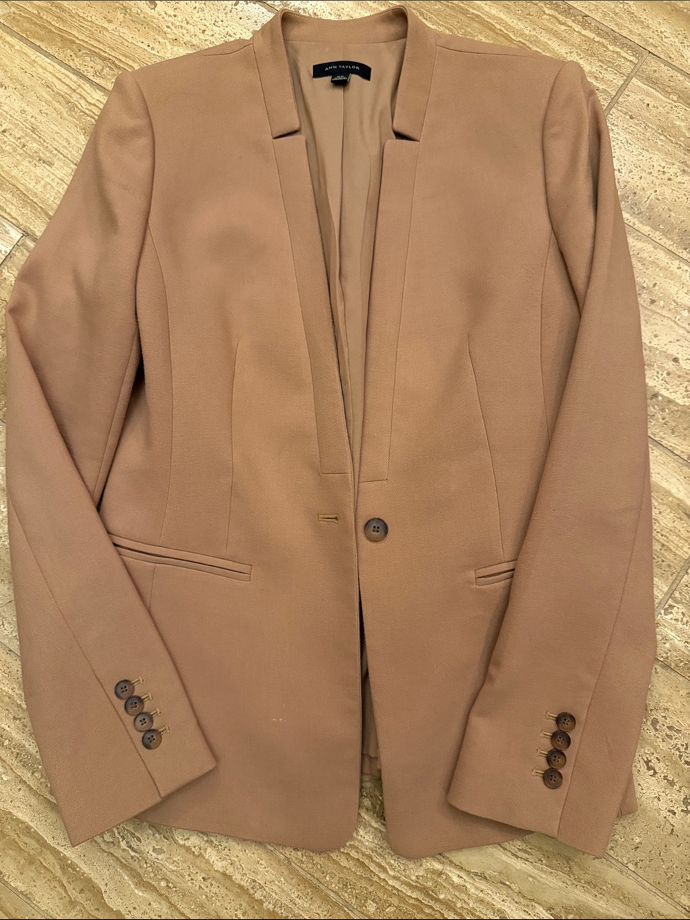 Ann Taylor Year Round Blazer in Warm Camel 8T tall